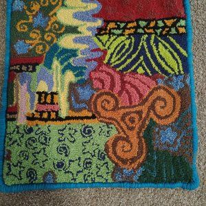 Primitive handmade hooked rug punch needle wool yarn 22x23